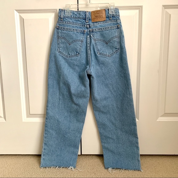 *SOLD* Levi’s Vintage Wide Leg Jeans - Picture 2 of 5